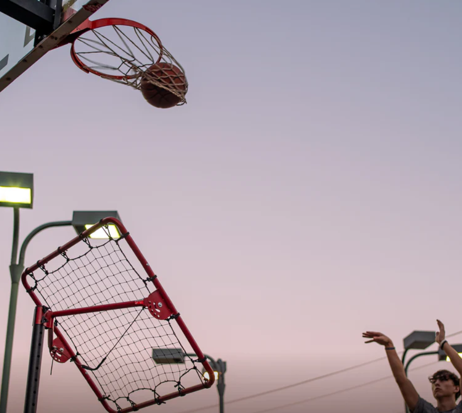 pass-back-net-dalam-bola-basket