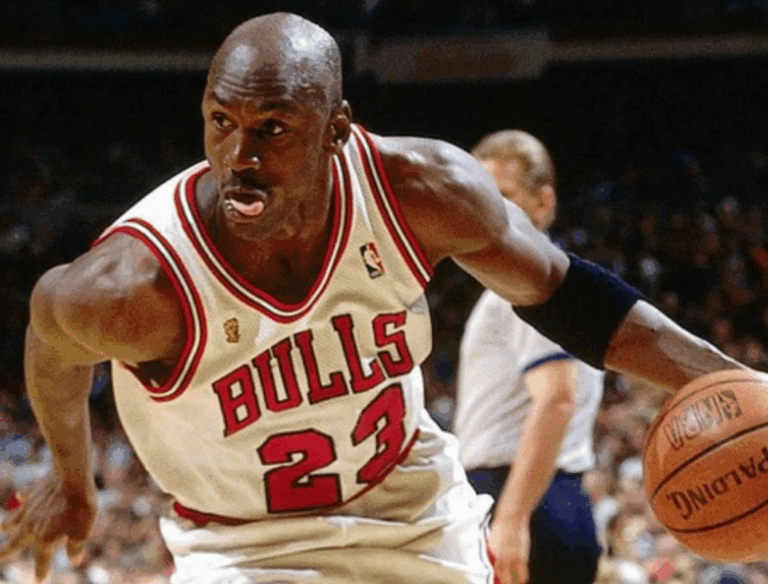 kisah-inspiratif-pemain-basket-yang-mulai-karir-dari-nol