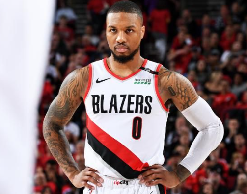pemain-basket-paling-cepat-kumpulkan-50-poin