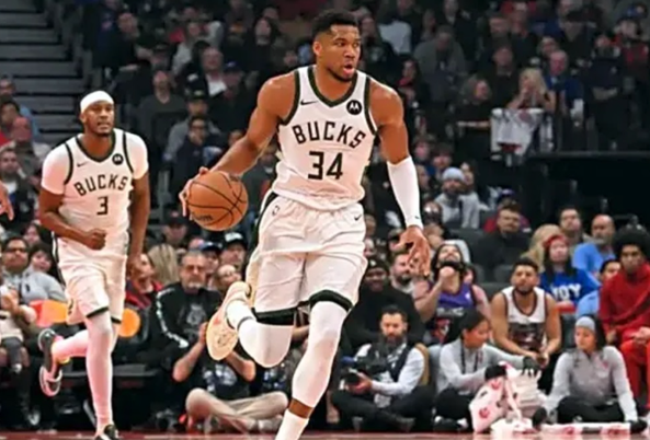 giannis-mengomentari-pertandingannya-dengan-scottie-barnes