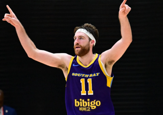 los-angeles-lakers-akan-mempromosikan-drew-timme