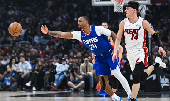 kehebatan-duet-norman-powell-tyler-herro