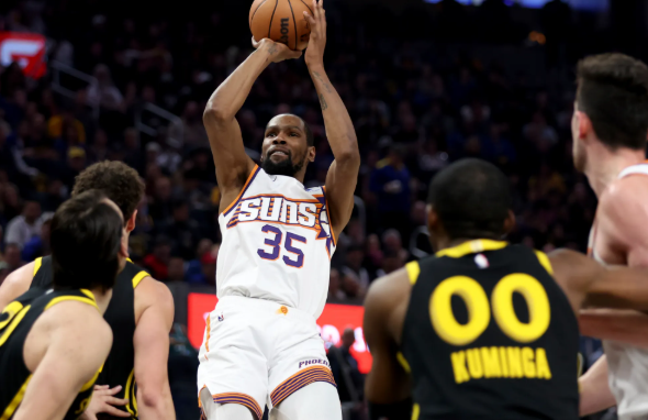 Curry Pecah Rekor Three-Point vs Suns