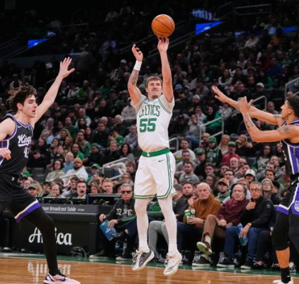 Celtics Dominasi Kings 112-93, Pritchard 29 Poin