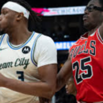 Bucks Kalahkan Pelicans 121-116 di Overtime