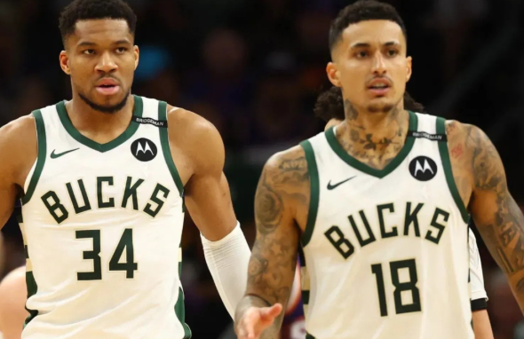 Giannis Stay di Bucks, Rumor Trade Berakhir