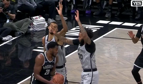 Champagnie Cetak 26 Poin Bawa Spurs Tekuk Brooklyn Nets