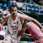 Bintang Bola Basket Bersinar Dengan Performa Gemilang